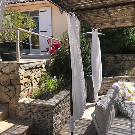 Villa Quinissole Sainte-Anastasie-sur-Issole エクステリア 写真