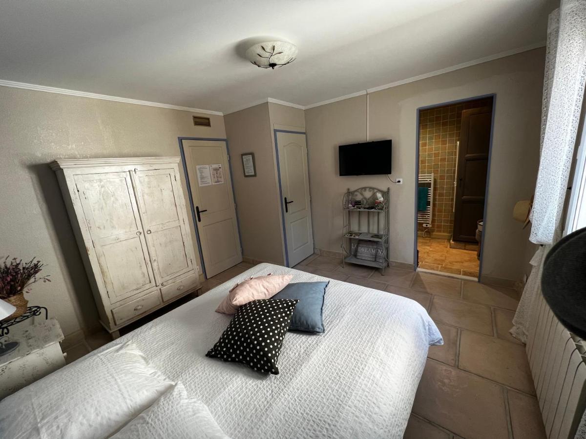 Villa Quinissole Sainte-Anastasie-sur-Issole エクステリア 写真