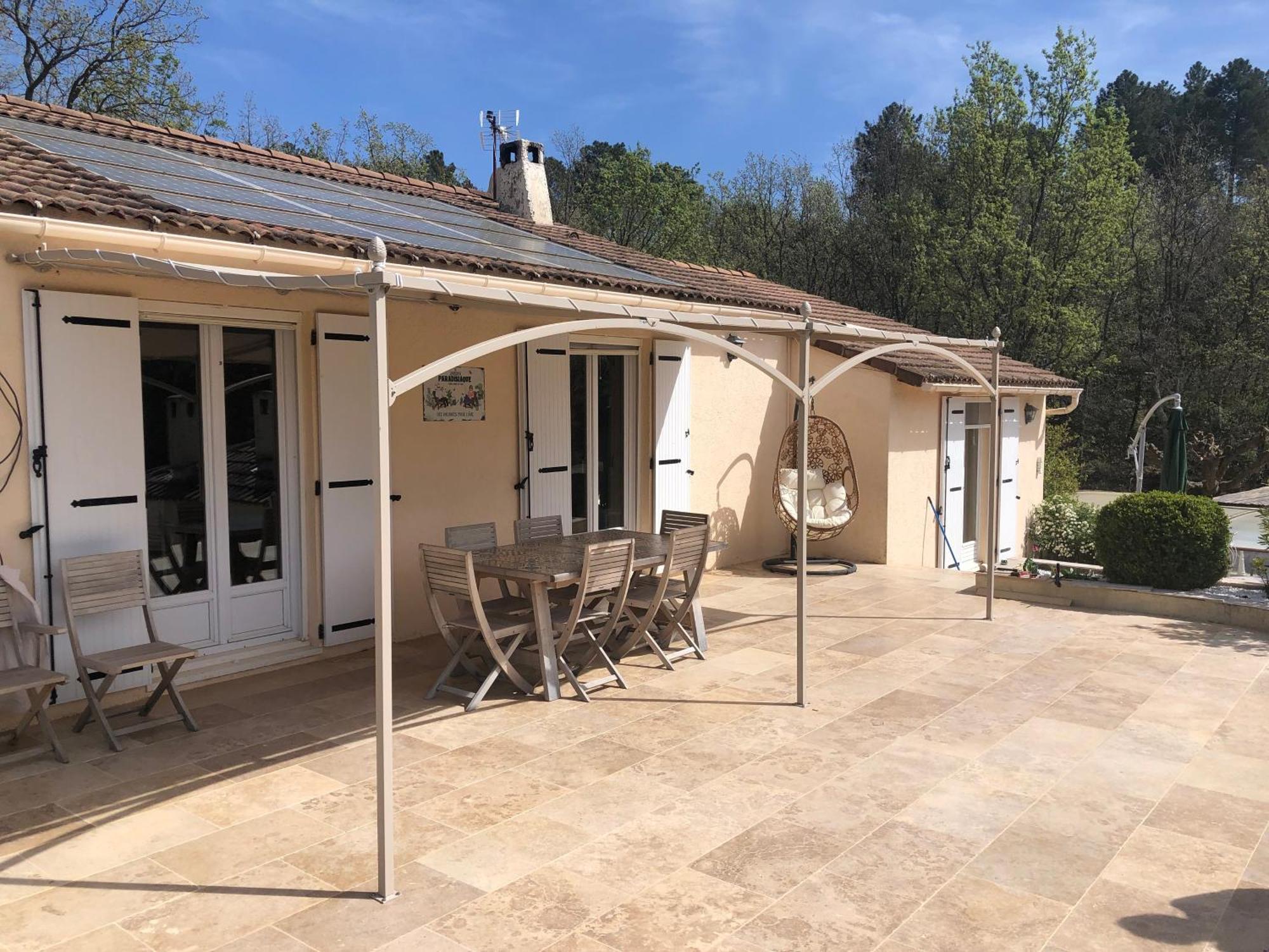 Villa Quinissole Sainte-Anastasie-sur-Issole エクステリア 写真