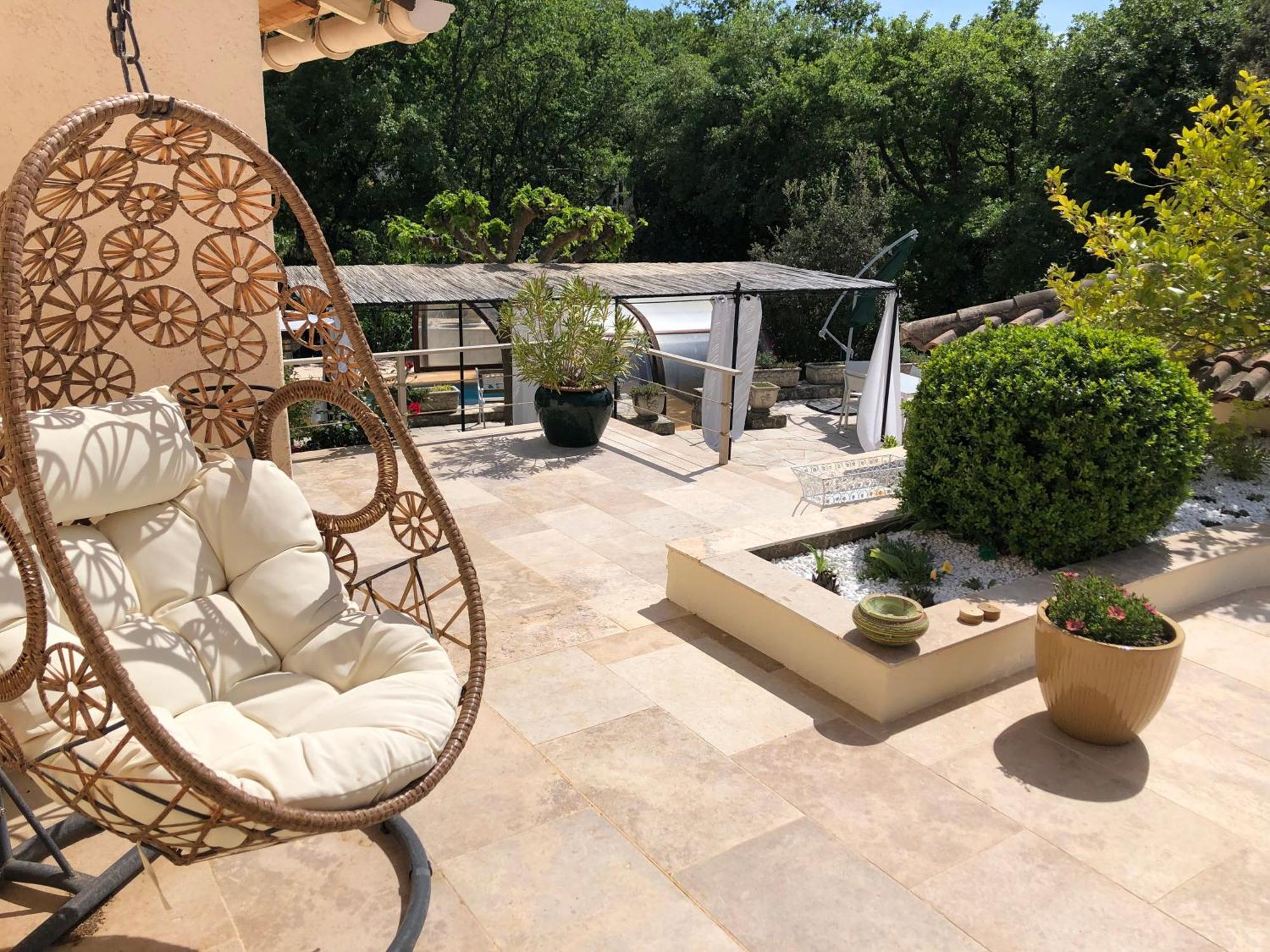 Villa Quinissole Sainte-Anastasie-sur-Issole エクステリア 写真
