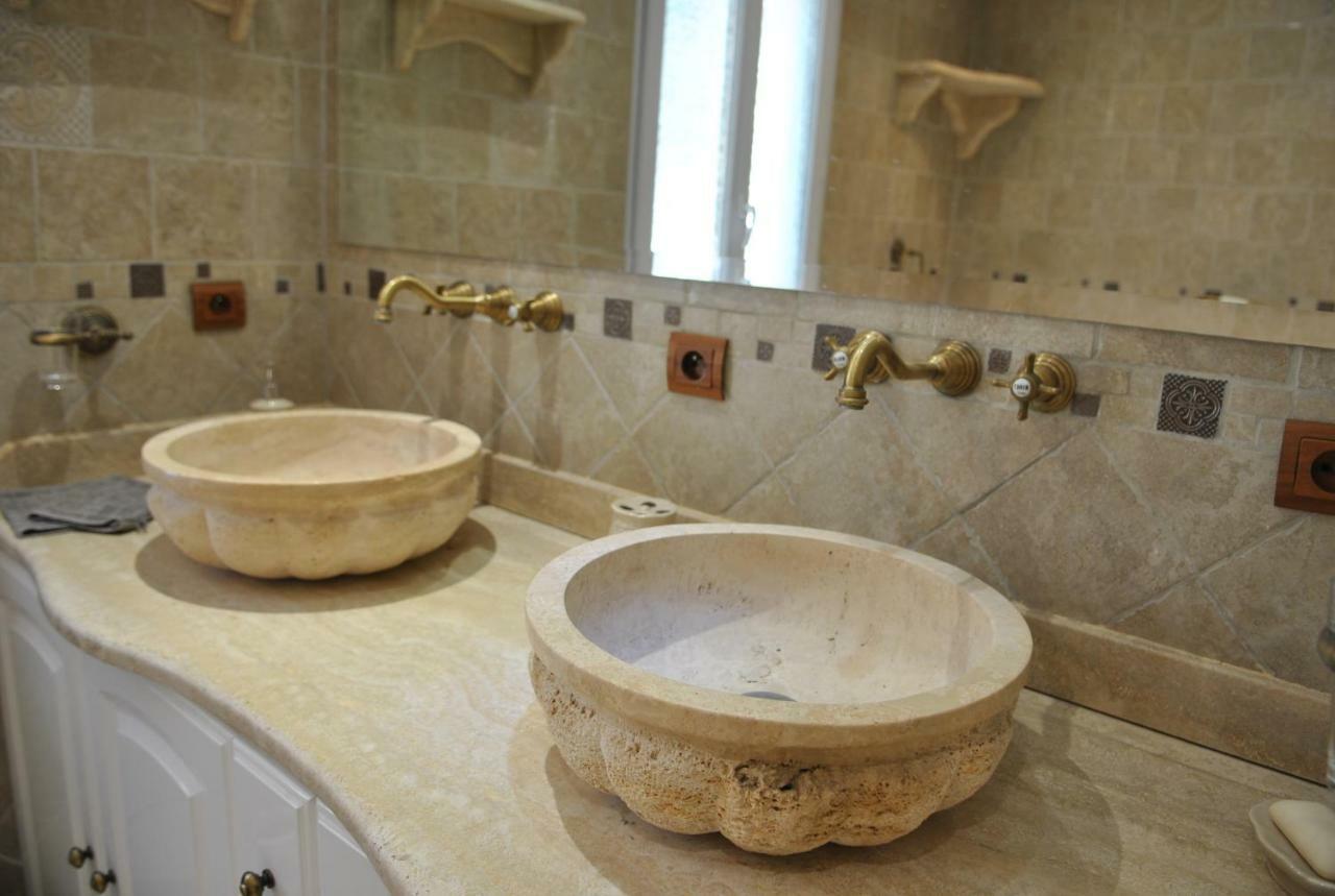 Villa Quinissole Sainte-Anastasie-sur-Issole エクステリア 写真
